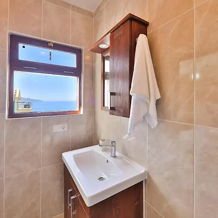 Sari - Luxury Private Pool&jacuzzi Yenikoy (Kas)