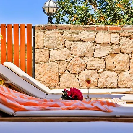 Villa Sari - Luxury Private Pool&jacuzzi