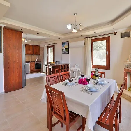 Villa Sari - Luxury Private Pool&jacuzzi