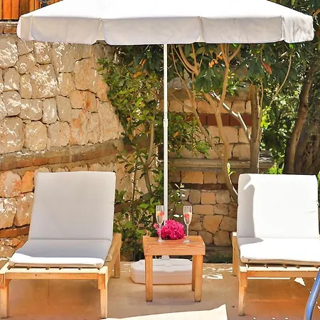 Sari - Luxury Private Pool&jacuzzi Villa